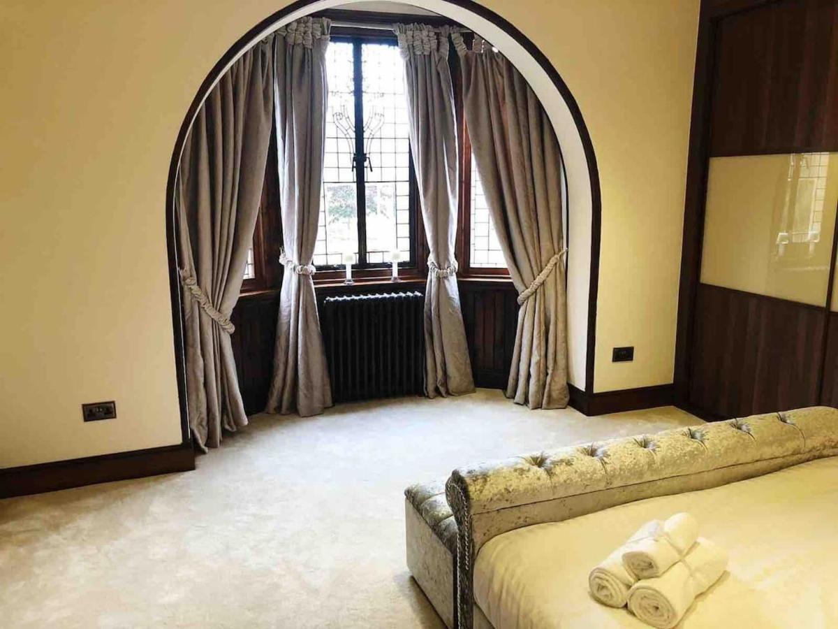 Beautiful 4-Bed Villa In Glasgow Luaran gambar